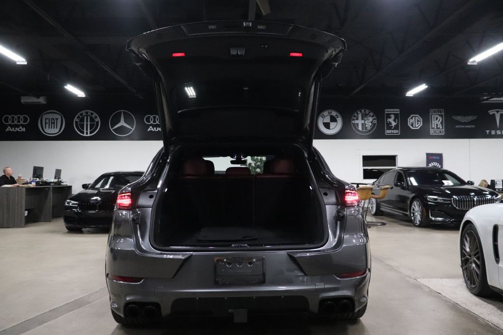 2021 Porsche Cayenne Image 23