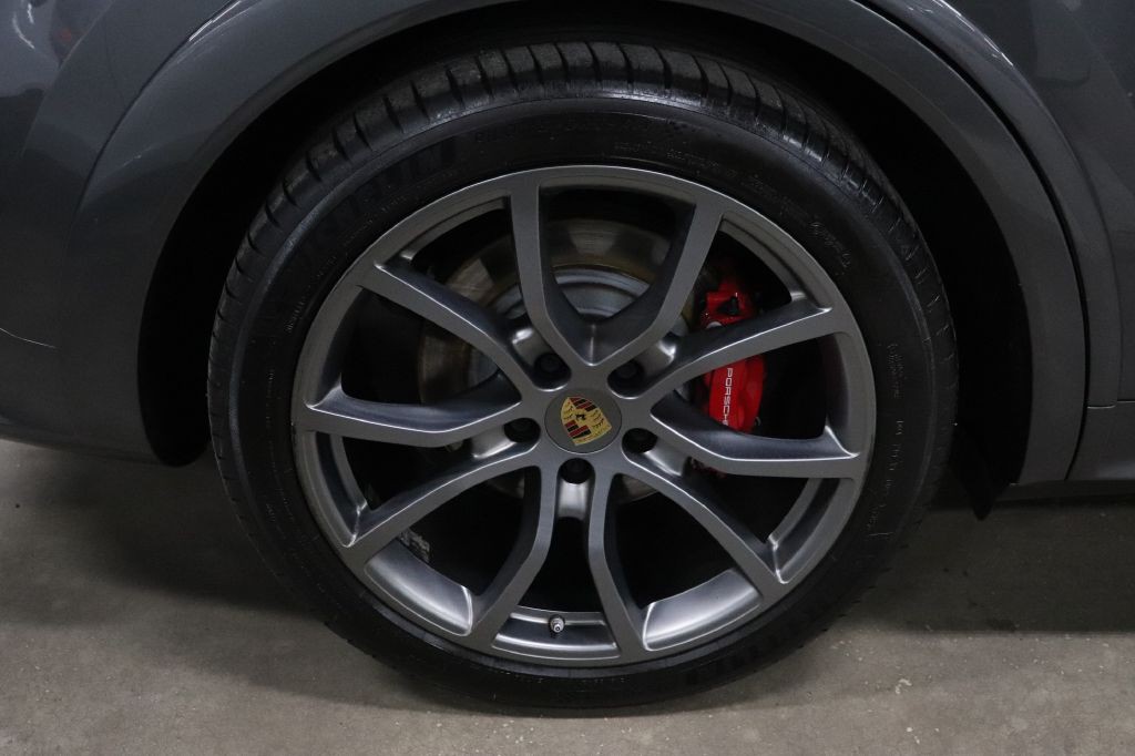 2021 Porsche Cayenne Image 34