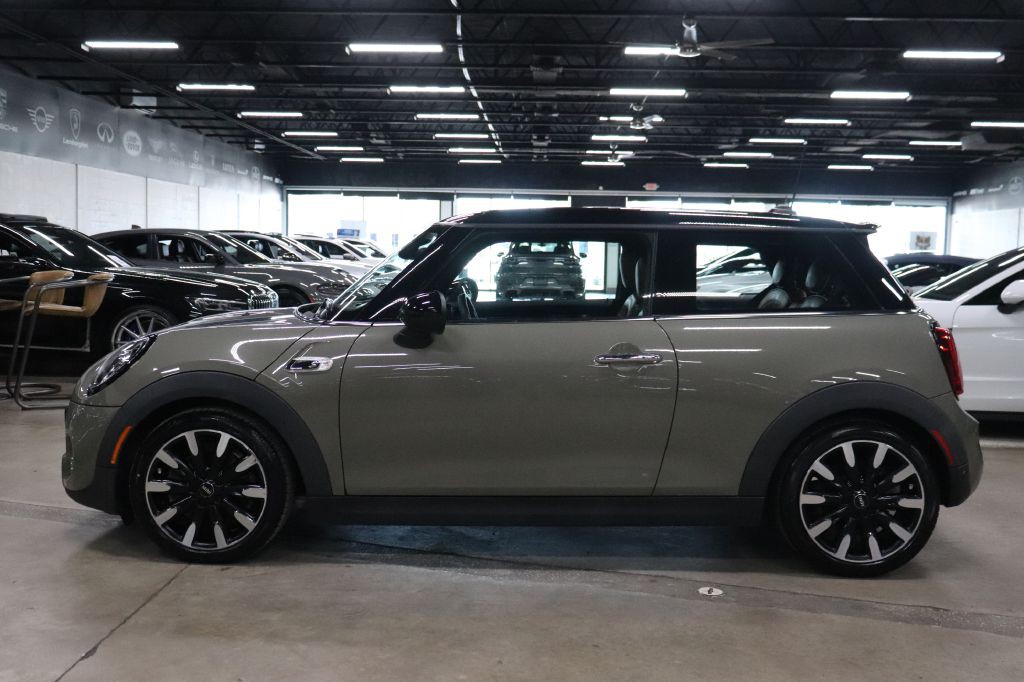 2019 MINI Cooper Image 2