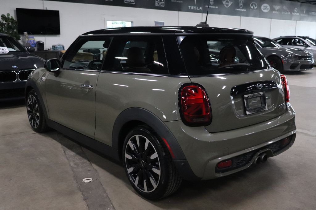 2019 MINI Cooper Image 3