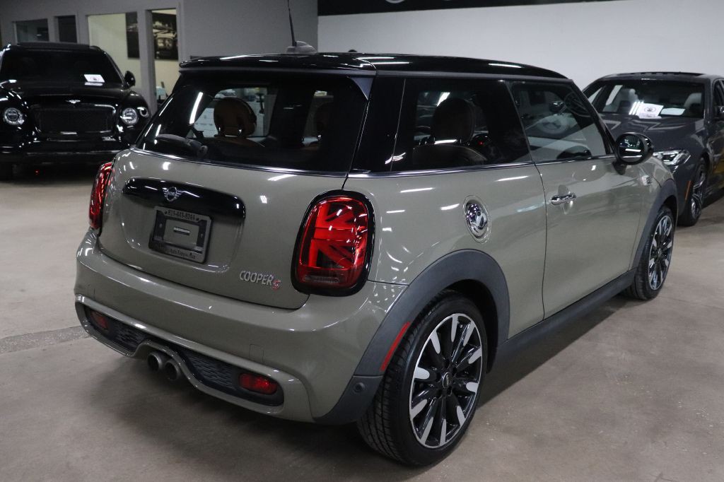 2019 MINI Cooper Image 6