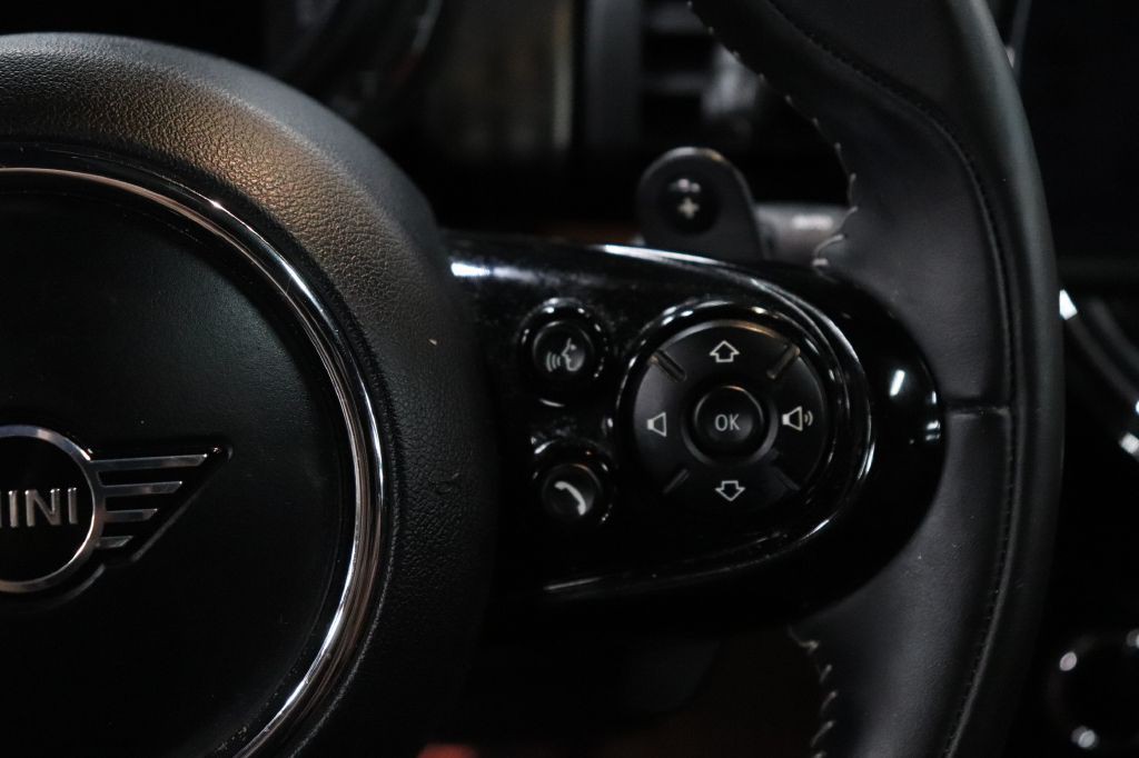 2019 MINI Cooper Image 21