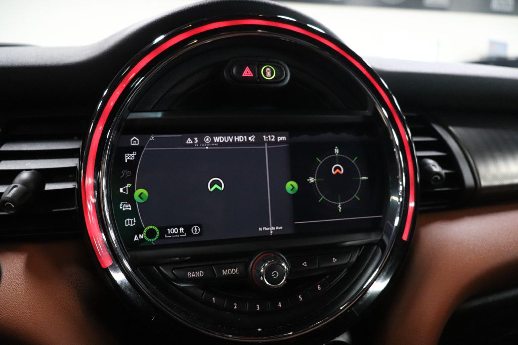 2019 MINI Cooper Image 25