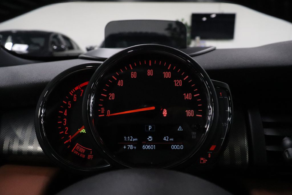 2019 MINI Cooper Image 27