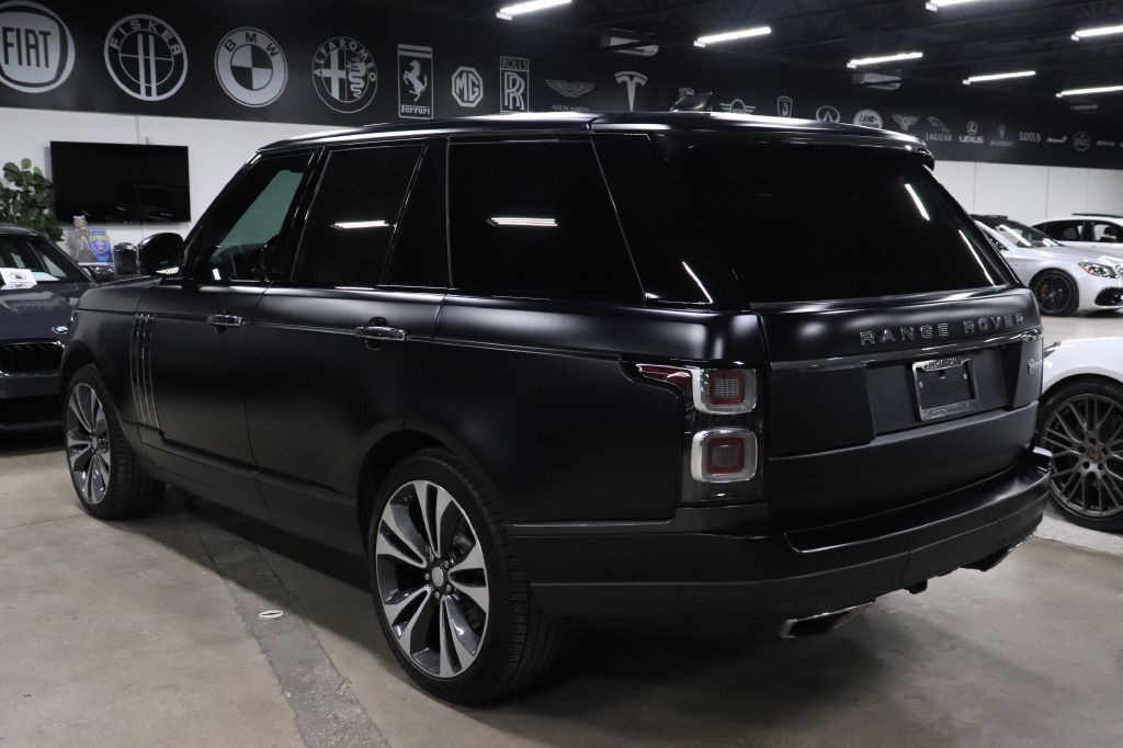 2020 Land Rover Range Rover Image 3