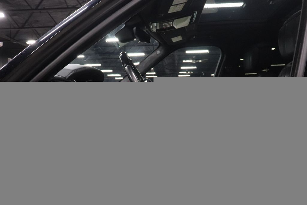 2020 Land Rover Range Rover Image 11