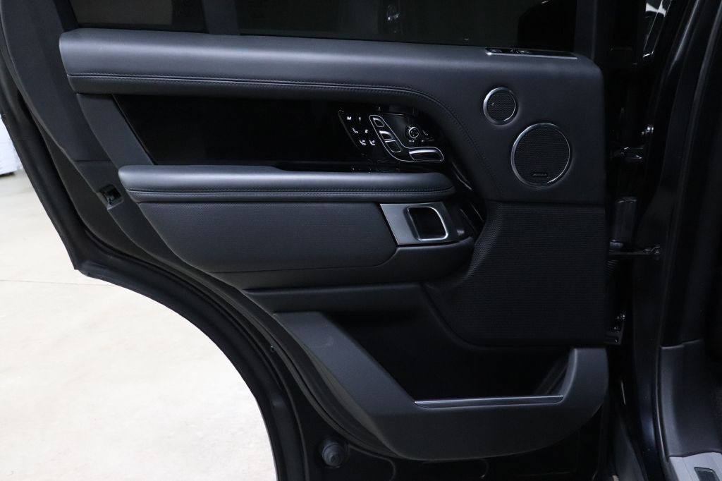 2020 Land Rover Range Rover Image 14