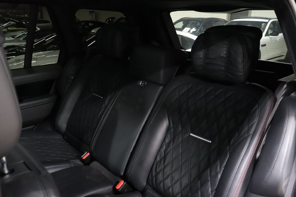 2020 Land Rover Range Rover Image 16