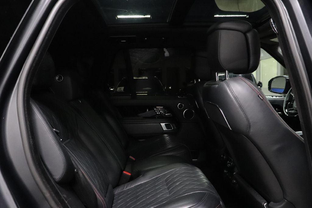 2020 Land Rover Range Rover Image 19