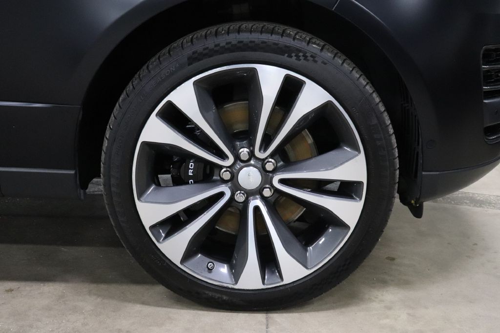 2020 Land Rover Range Rover Image 41