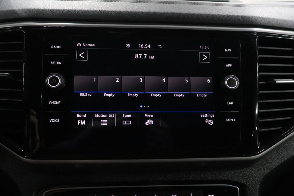 2021 Volkswagen Atlas Image 12