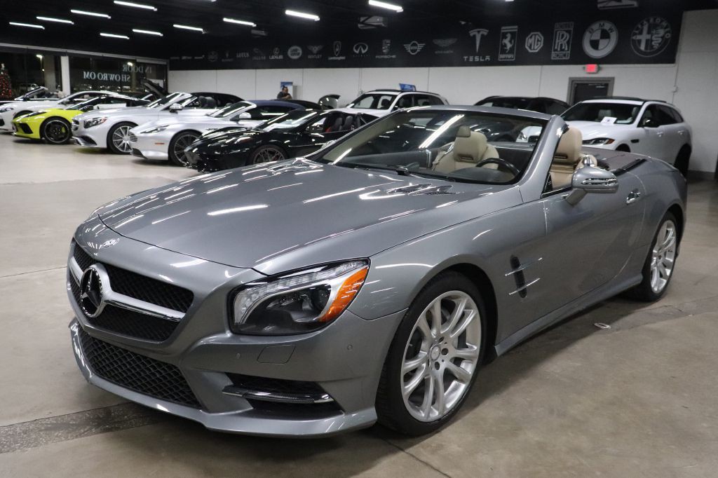 2013 Mercedes-Benz SL-Class Image 2
