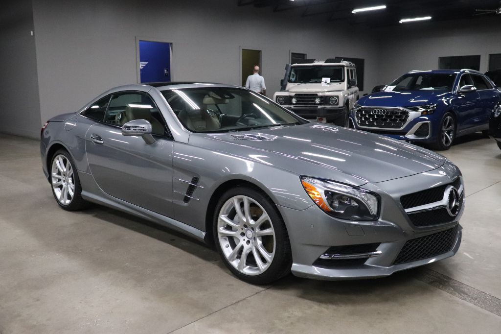 2013 Mercedes-Benz SL-Class Image 13