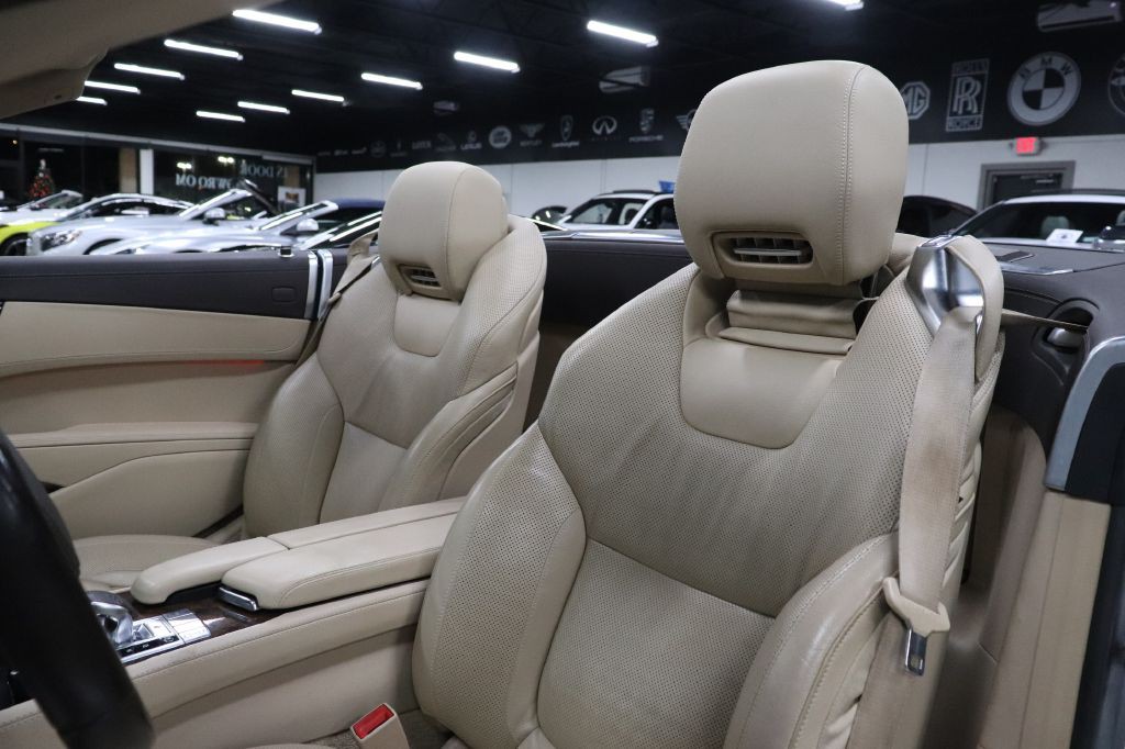 2013 Mercedes-Benz SL-Class Image 18