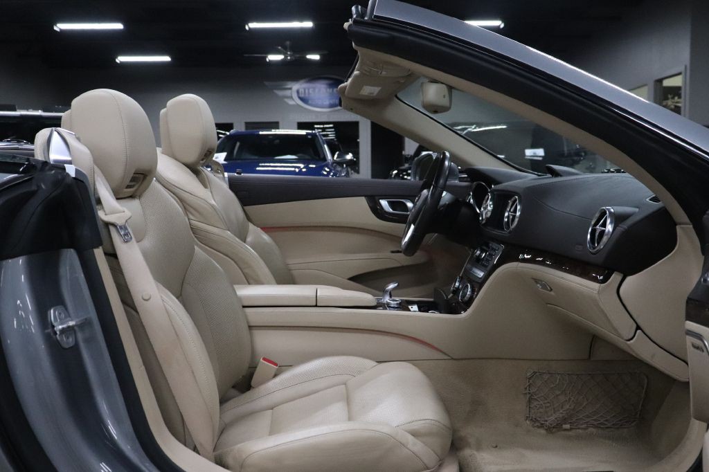 2013 Mercedes-Benz SL-Class Image 22