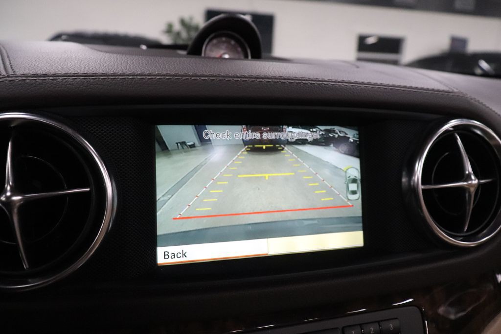 2013 Mercedes-Benz SL-Class Image 34