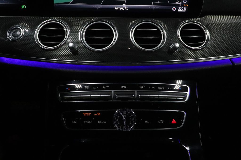 2020 Mercedes-Benz E-Class Image 15