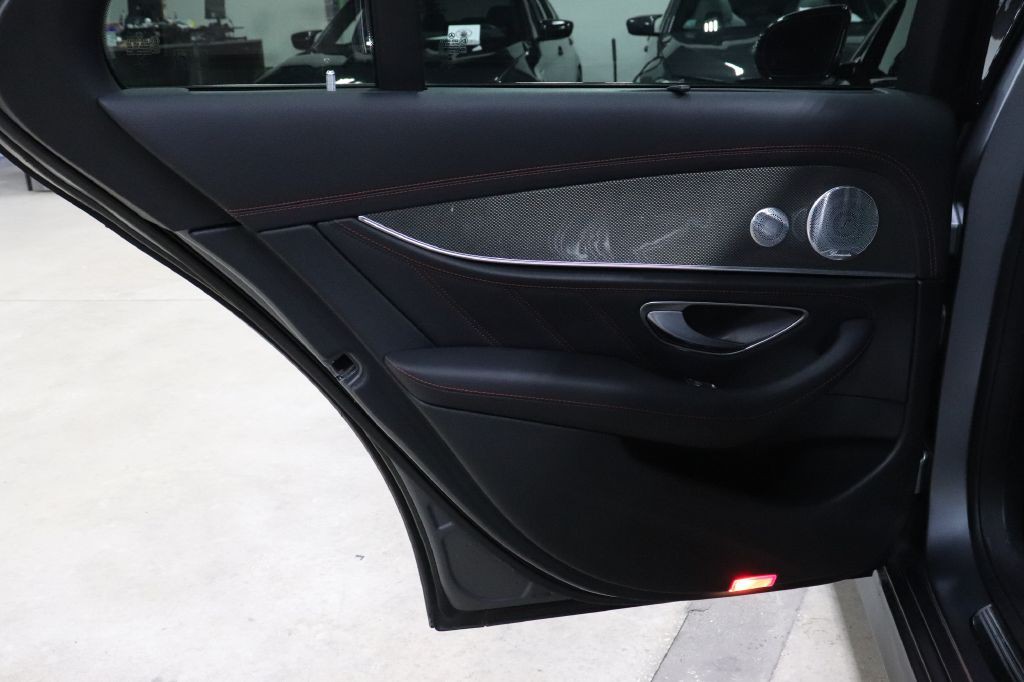 2020 Mercedes-Benz E-Class Image 19