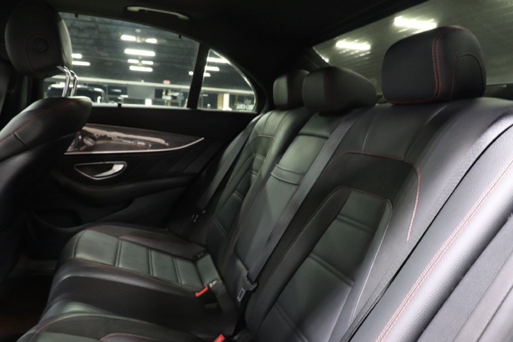 2020 Mercedes-Benz E-Class Image 21