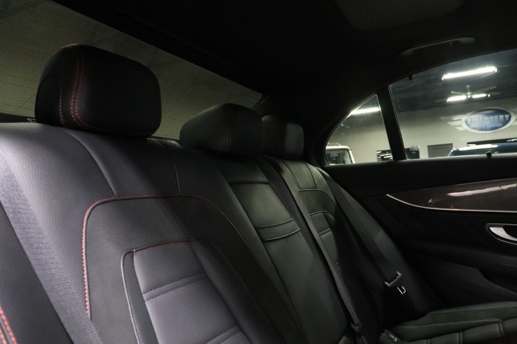 2020 Mercedes-Benz E-Class Image 26