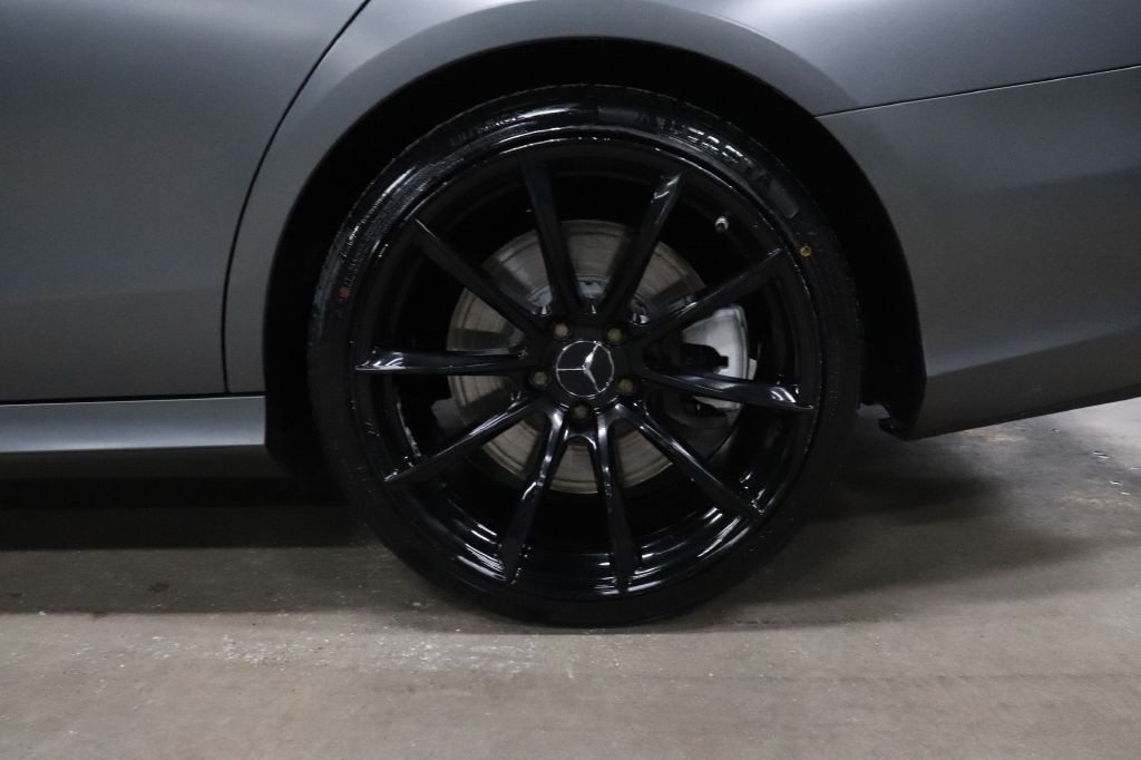 2020 Mercedes-Benz E-Class Image 32