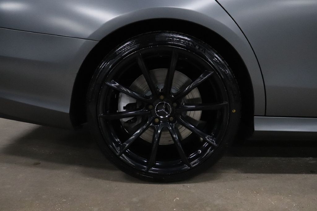 2020 Mercedes-Benz E-Class Image 33