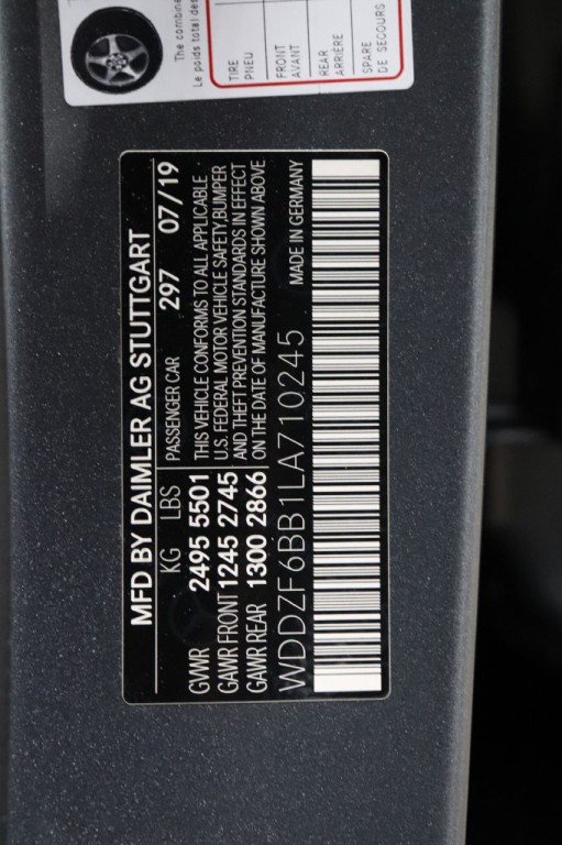 2020 Mercedes-Benz E-Class Image 35