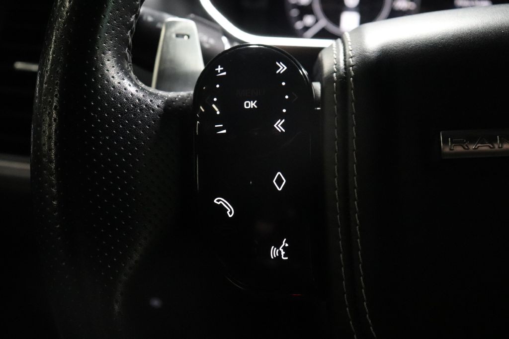 2018 Land Rover Range Rover Sport Image 12