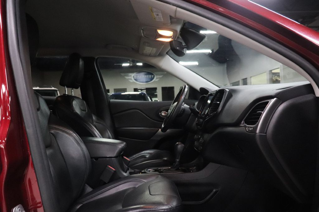 2019 Jeep Cherokee Image 23