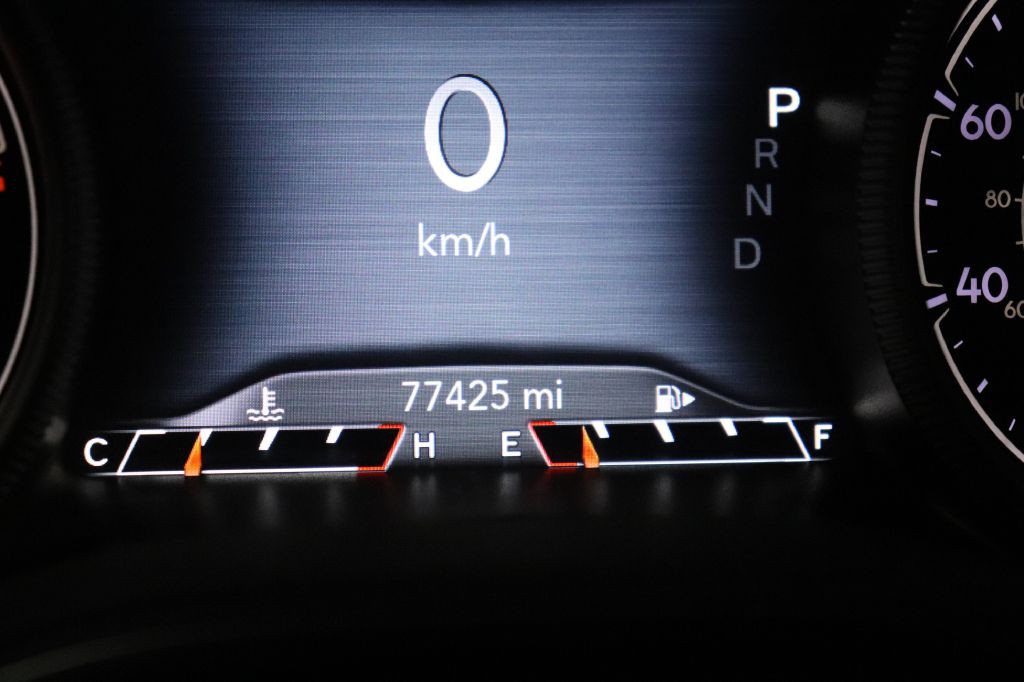 2019 Jeep Cherokee Image 35