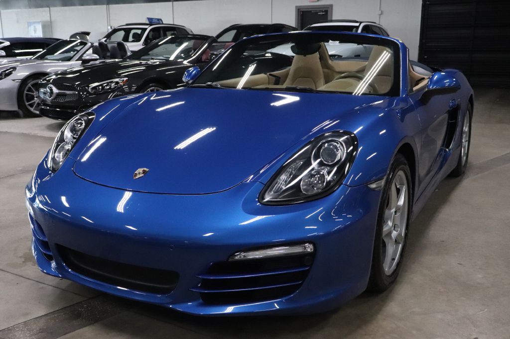 2014 Porsche Boxster Image 9