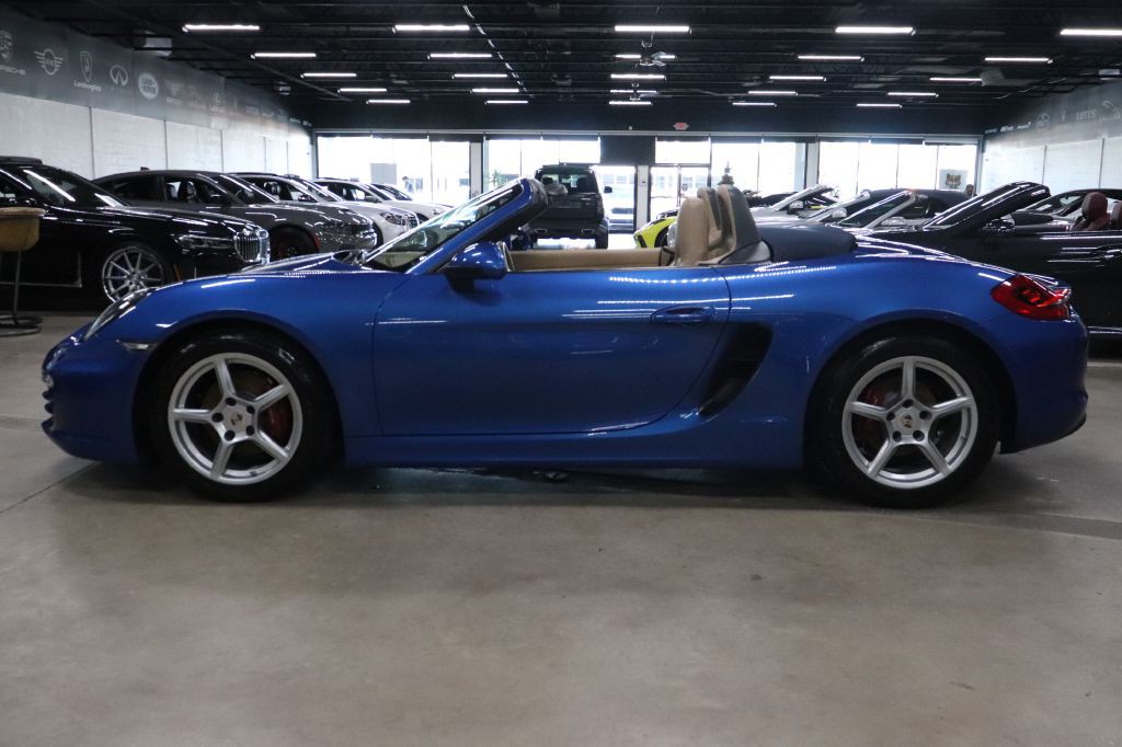 2014 Porsche Boxster Image 10