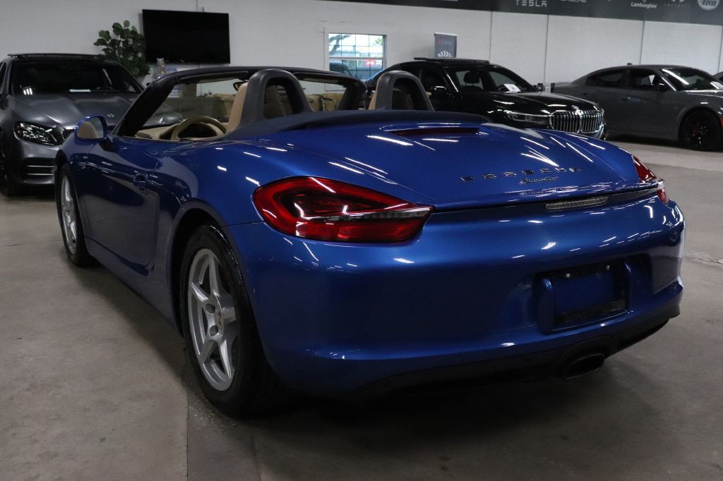2014 Porsche Boxster Image 11