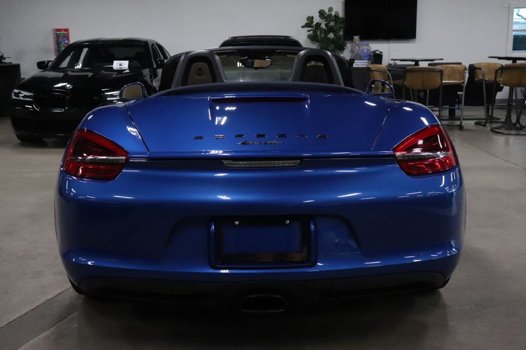2014 Porsche Boxster Image 12