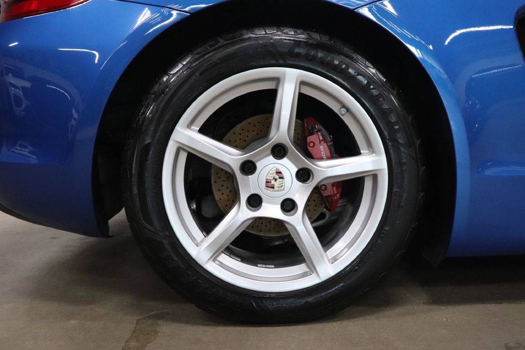 2014 Porsche Boxster Image 32