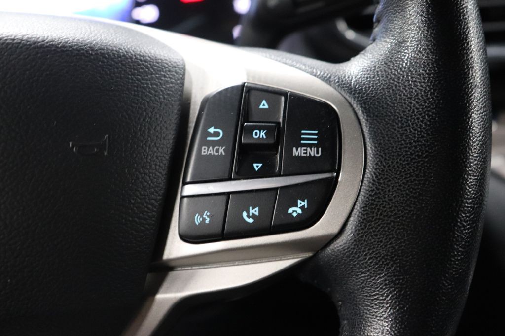 2022 Ford Explorer Image 13