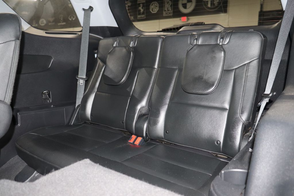 2022 Ford Explorer Image 24