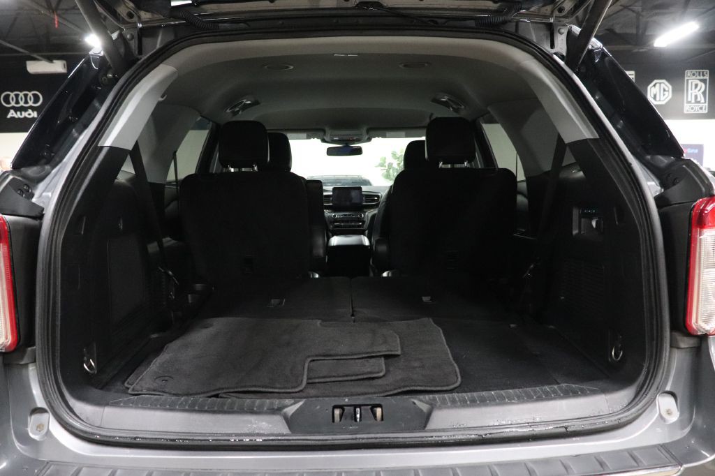 2022 Ford Explorer Image 27