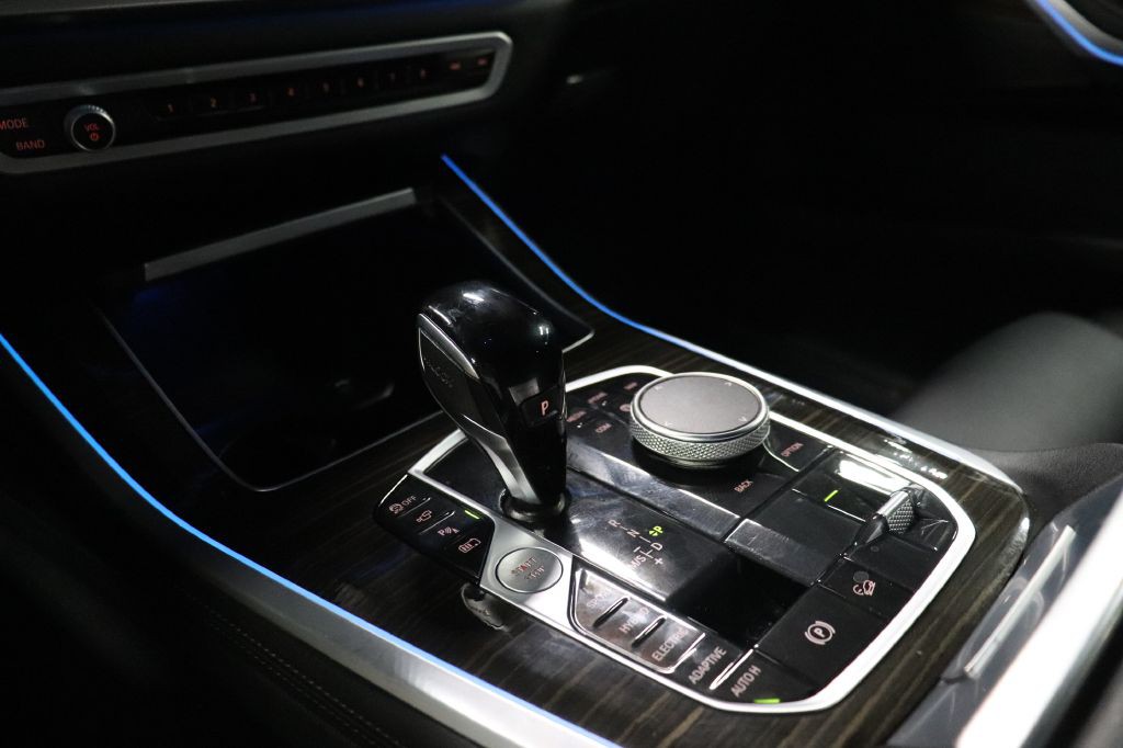 2023 BMW X5 Image 16