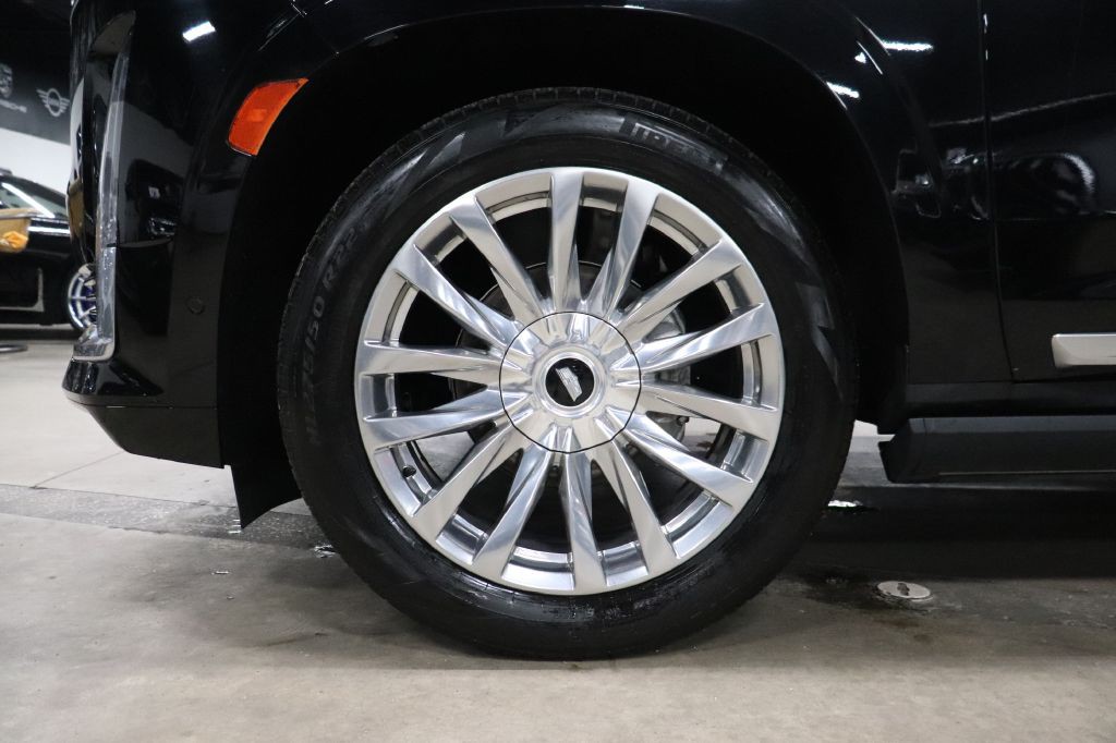 2022 Cadillac Escalade Image 35