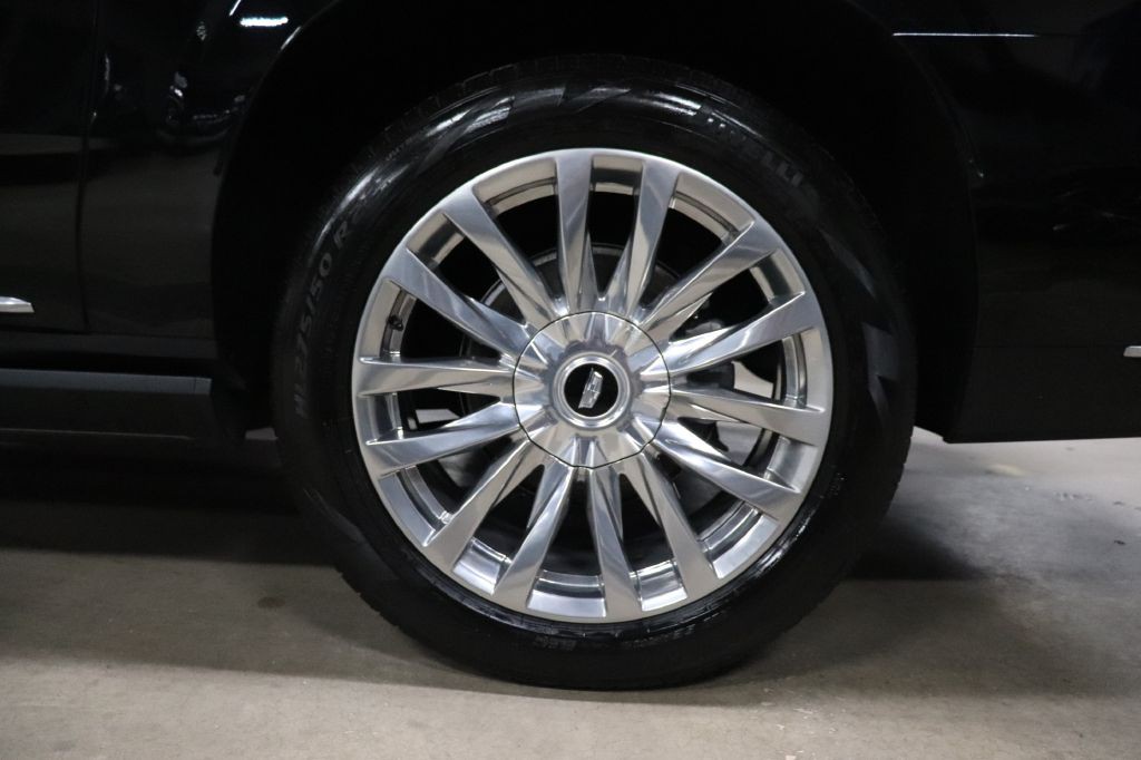 2022 Cadillac Escalade Image 36