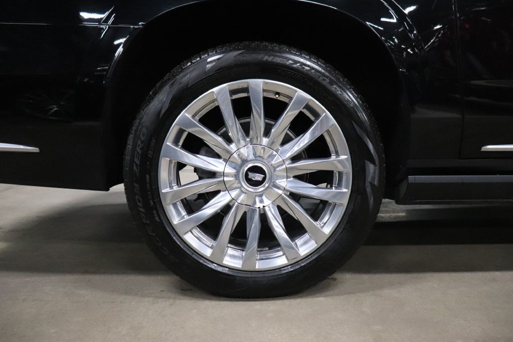 2022 Cadillac Escalade Image 37