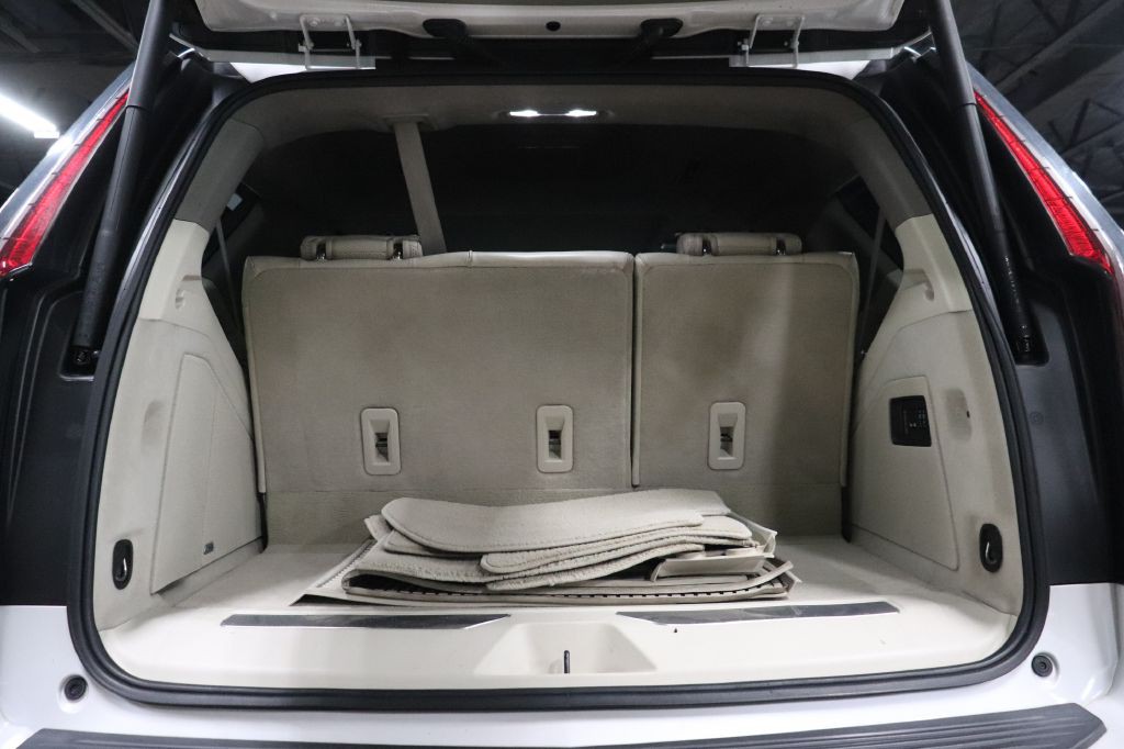 2021 Cadillac Escalade Image 26