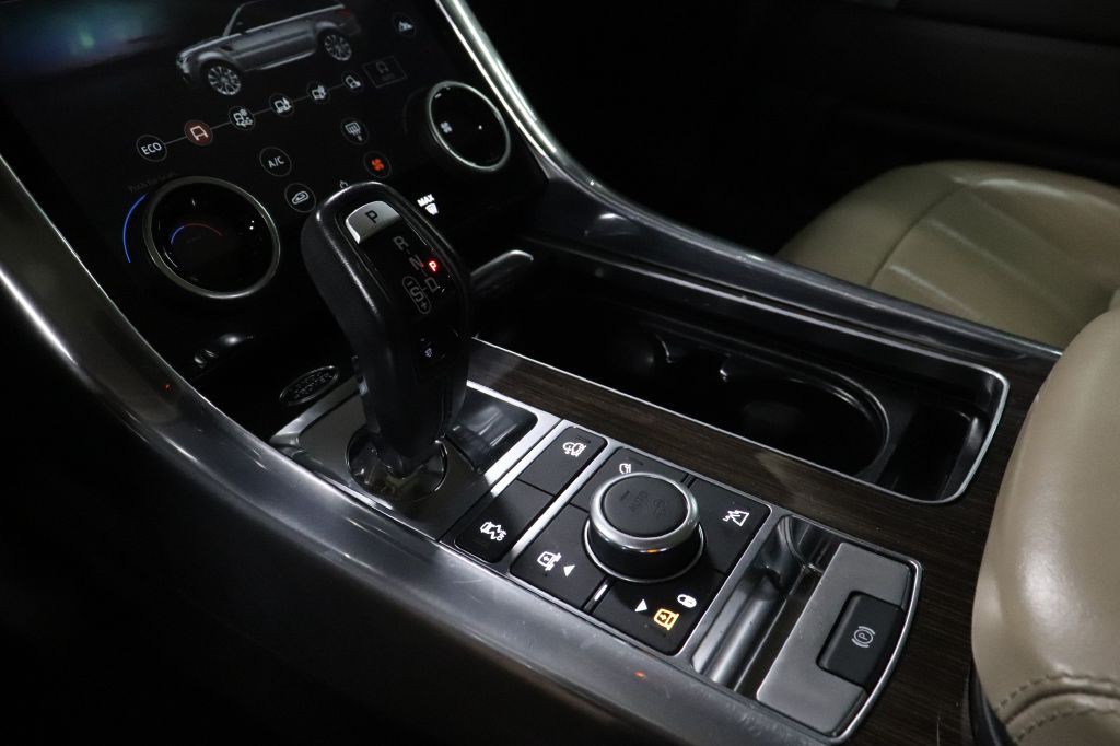2019 Land Rover Range Rover Sport Image 16
