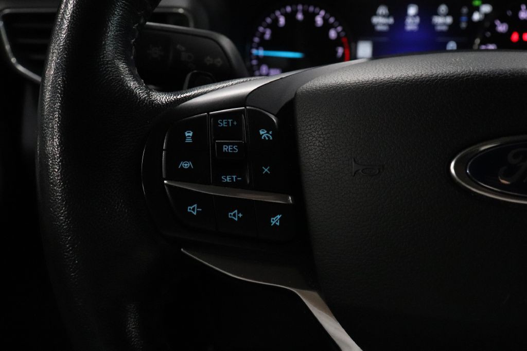 2020 Ford Explorer Image 19