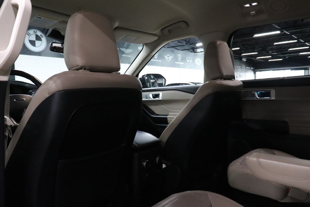 2020 Ford Explorer Image 22