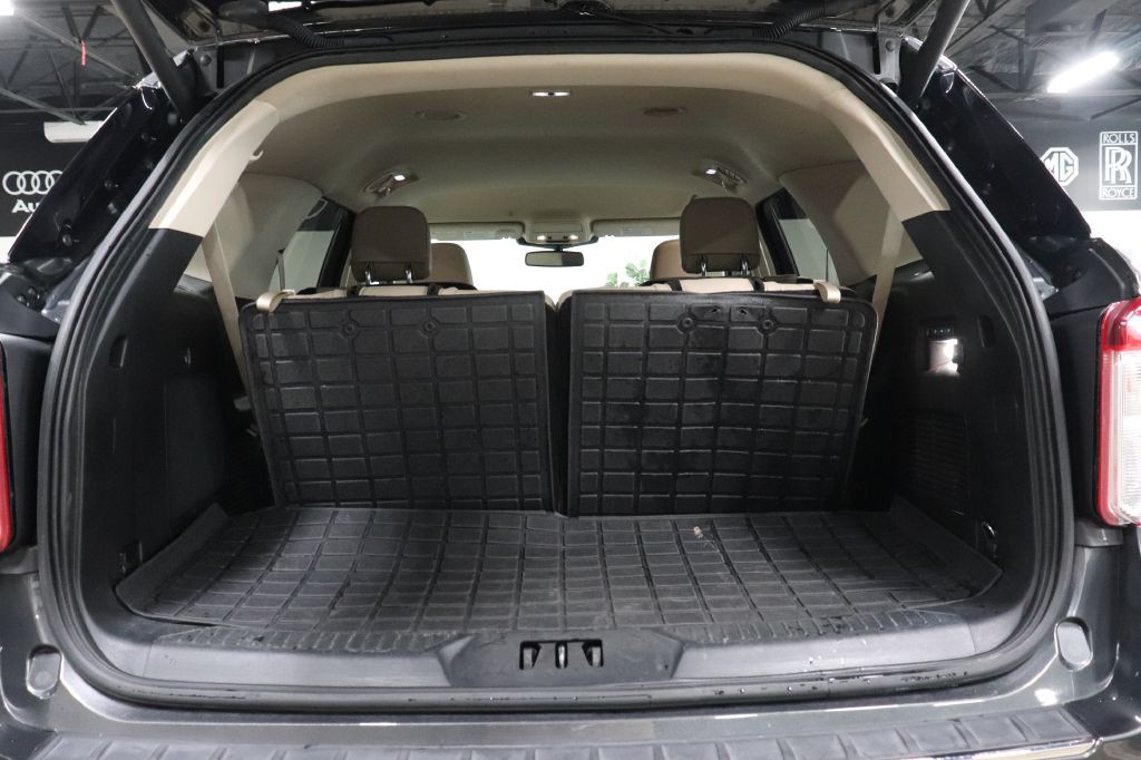 2020 Ford Explorer Image 26