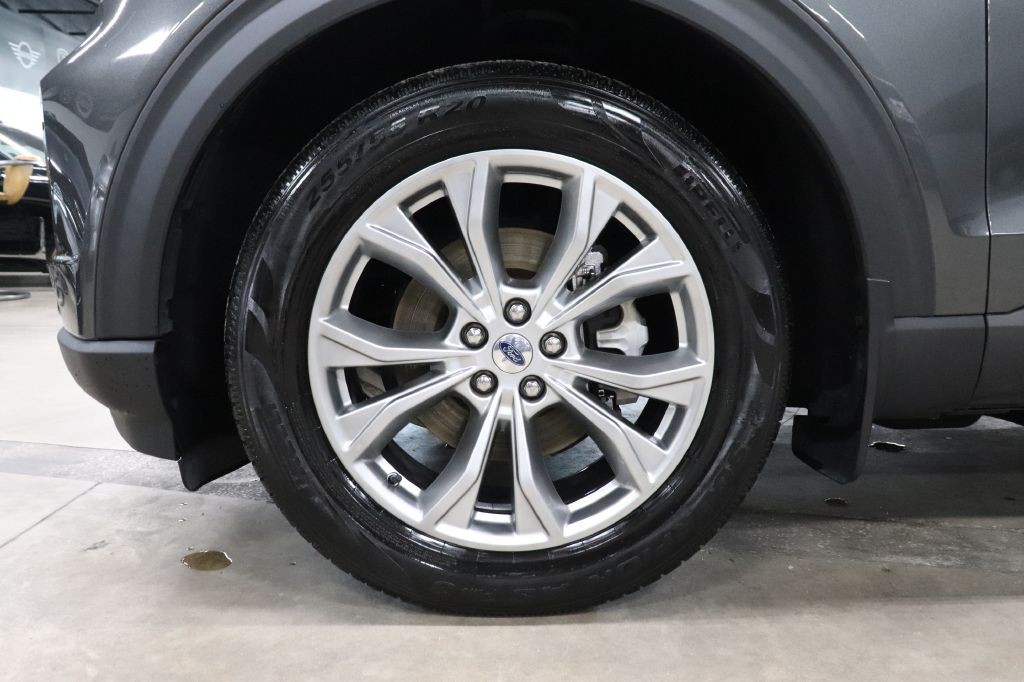 2020 Ford Explorer Image 36