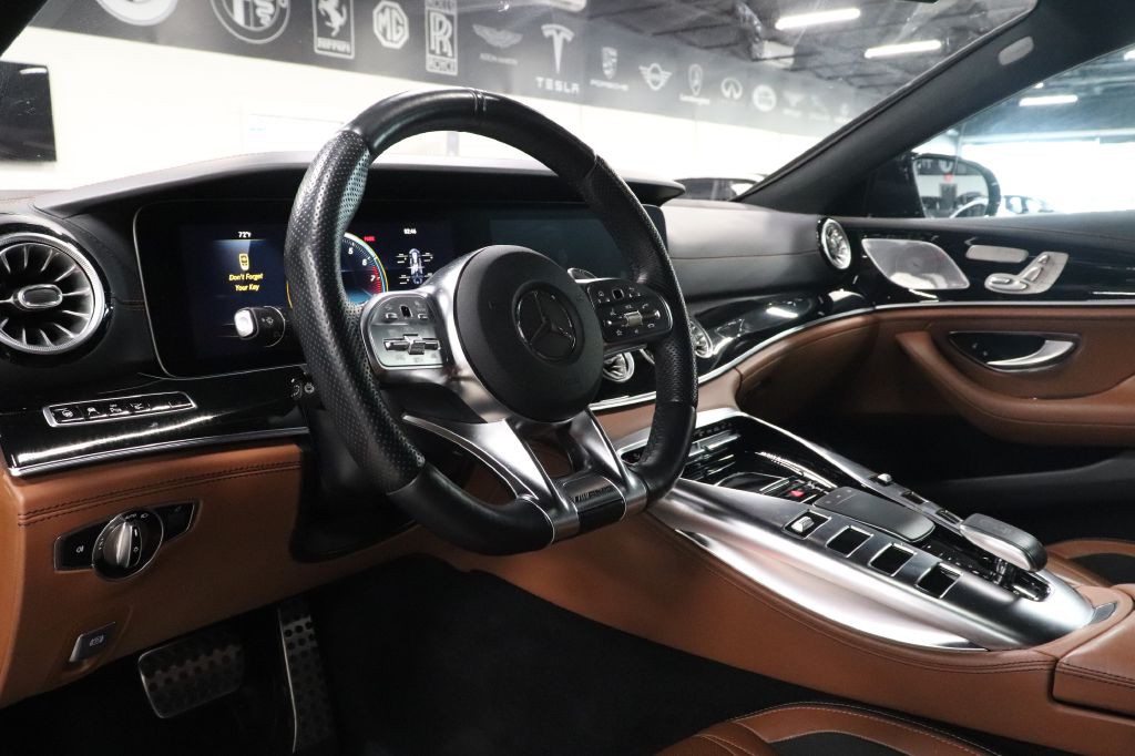 2020 Mercedes-Benz AMG GT Image 10