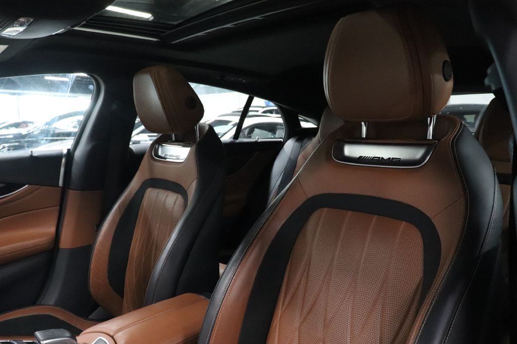 2020 Mercedes-Benz AMG GT Image 11